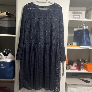 Riani, Size 10, elegant guipure dress with lining